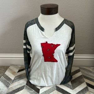 Minnesota long sleeve tee